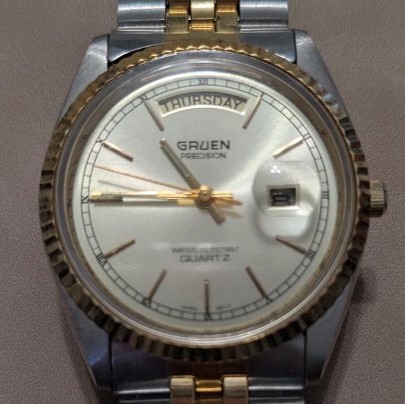 Vintage Gruen Precision Men's Watch - Picture 5 of 9